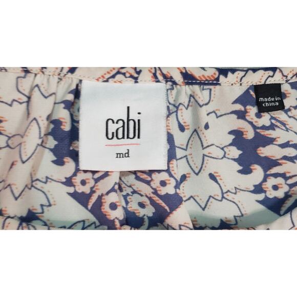 Cabi Flutter Sleeve Blouse  M Ivory Multicolor Geometric Print Romantic Top - Picture 2 of 9
